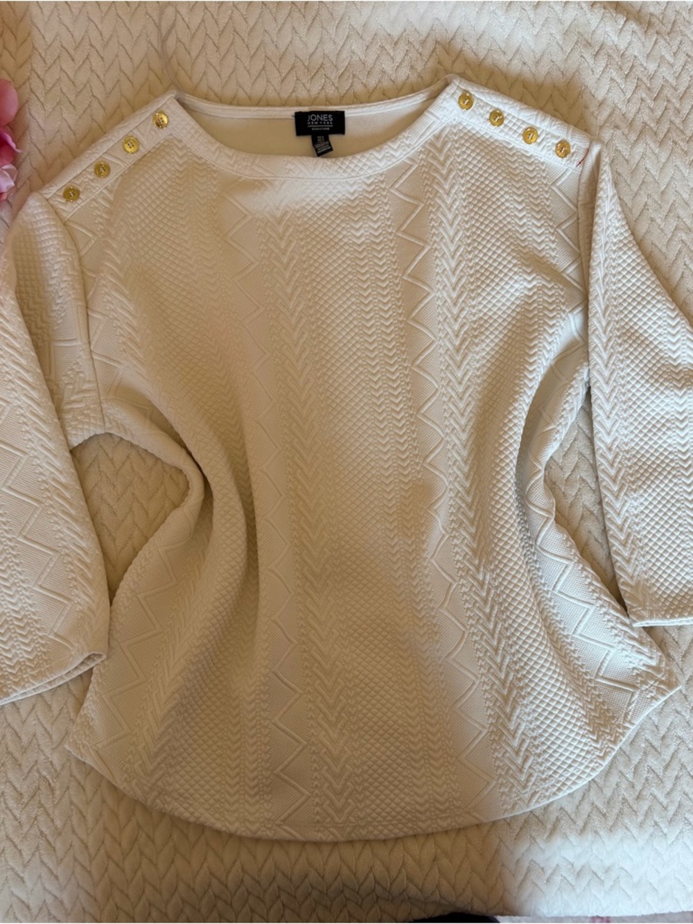 🦋Jones New York Cream Textured Knit Boatneck Top with Gold Shoulder Buttons